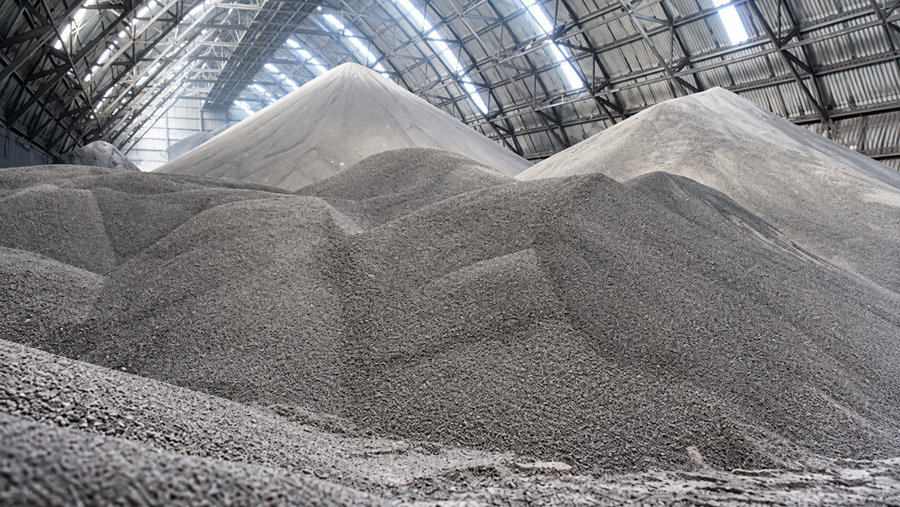 Heidelberg Materials lance à Gand son Q-CEM à faible empreinte carbone : jusqu'à 25 % de CO₂ en moins