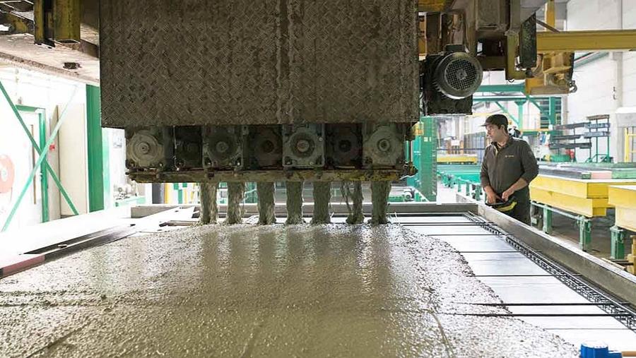 Un nouveau mélange de béton pour la préfabrication doit réduire les émissions nocives des chantiers
