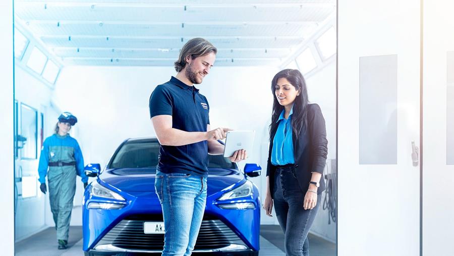 AkzoNobel lanceert eerste tool in de sector om duurzaamheid van schadeherstelbedrijven te stimuleren