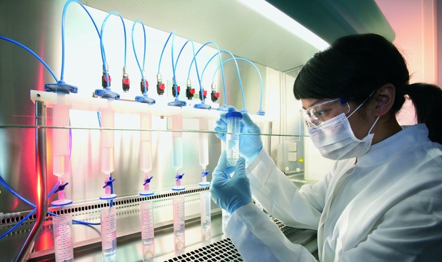 Le Royaume-Uni encadre la fabrication de médicaments sur le lieu de soins