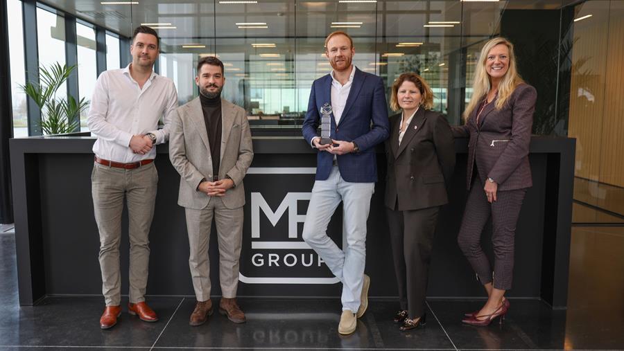 MR Solar remporte le prestigieux Diamond Installer Award décerné par Aiko Solar