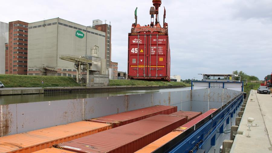 Igepa explore le transport fluvial comme alternative au transport du papier